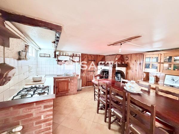 A SOISSONS 02, JOLIE MAISON DE PLAIN PIED AVEC 3 CHAMBRES ET SOUS-SOL TOTAL, TERRAIN DE 551 M2.