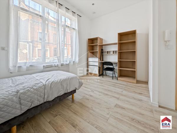 Chambre meublée avec salle d'eau privative - Limite CROIX