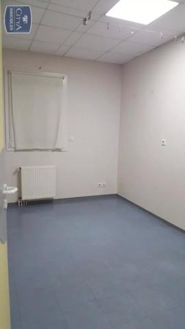 Vente local professionnel 443m²