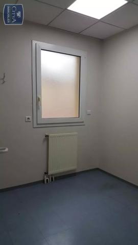 Vente local professionnel 443m²