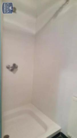 Vente local professionnel 443m²