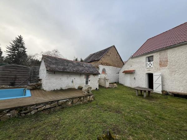 Maison à vendre |  Saint-Denis-de-Jouhet |  2 pièces | 63 m²