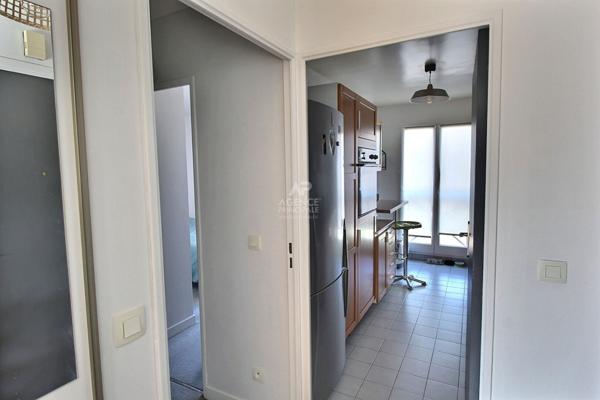 Appartement Verneuil Sur Seine 4 pièce(s) 74 m2 €285 000 ** - Référence 1023