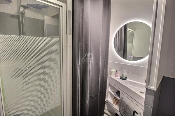 Appartement Verneuil Sur Seine 4 pièce(s) 74 m2 €285 000 ** - Référence 1023