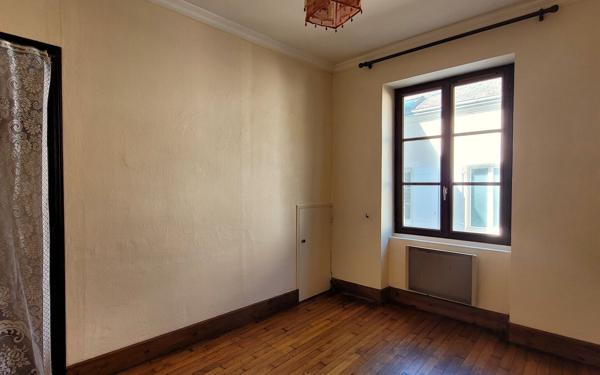 Appartement à vendre    3 pièces • 57,47 m2 Orléans