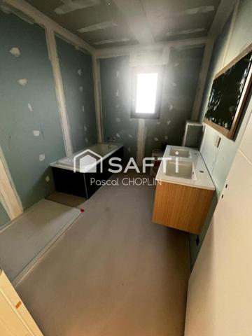 Magnifique villa lumineuse avec piscine et jolie vue