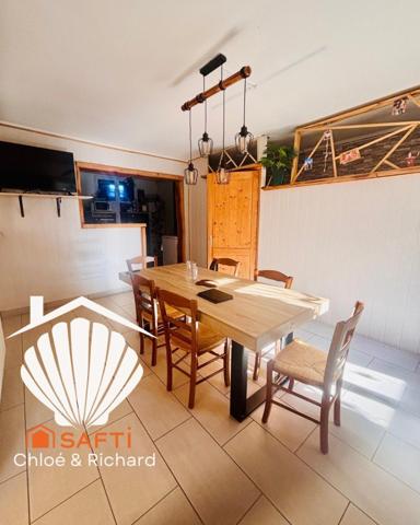 Beau corps de ferme avec une partie habitable de 190 m² + grange et un appartement indépendant.