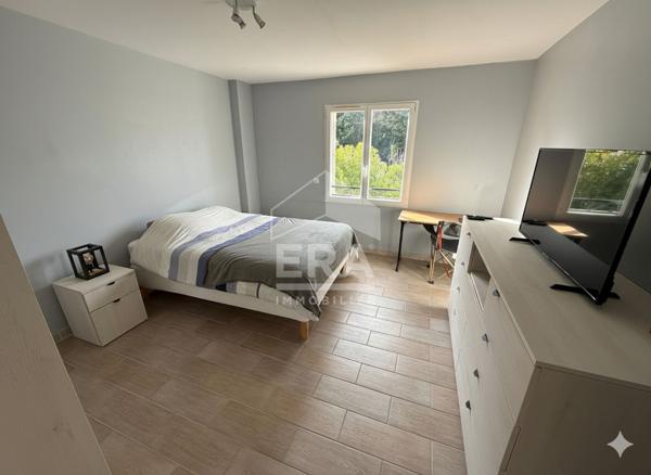 LES PENNES MIRABEAU - EXCLUSIVITE - Maison T5 de 195m2 sur terrain 1000m2 en situation dominante