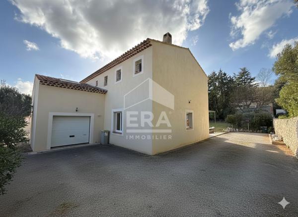 LES PENNES MIRABEAU - EXCLUSIVITE - Maison T5 de 195m2 sur terrain 1000m2 en situation dominante