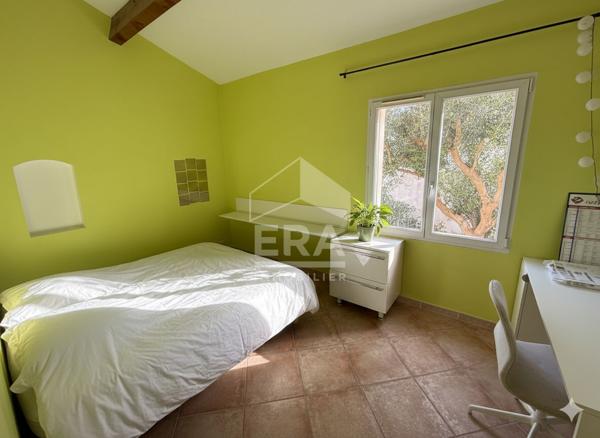 LES PENNES MIRABEAU - EXCLUSIVITE - Maison T5 de 195m2 sur terrain 1000m2 en situation dominante