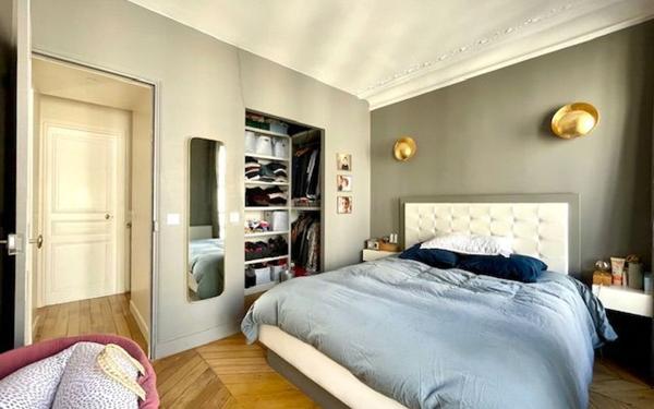 Appartement à louer    6 pièces • 88,30 m2 Paris 17