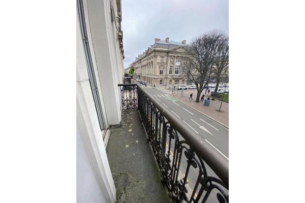 A LOUER : T3 à LILLE • place de la République - Lille • 1 490 € CC • Réf. 6191