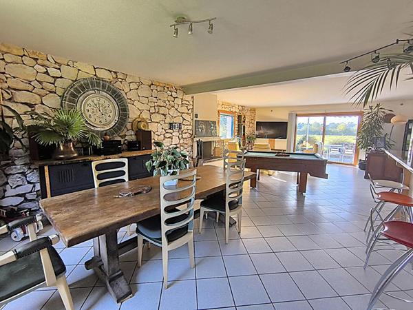 Maison Gournay-en-Bray 7 pièce(s) 187 m2