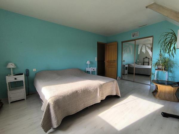 Maison Gournay-en-Bray 7 pièce(s) 187 m2