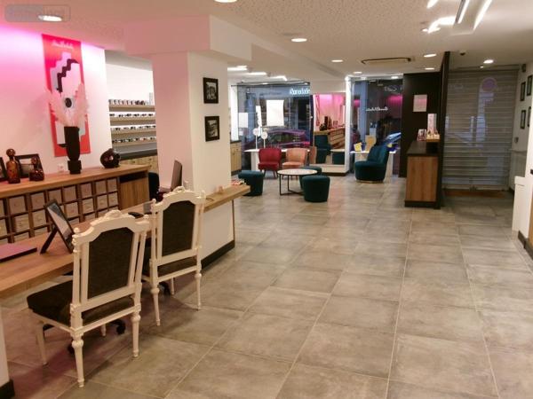 Fonds et/ou murs commerciaux à louer à Béthune dans le Pas-de-Calais (62400), ref : 62023-L1412