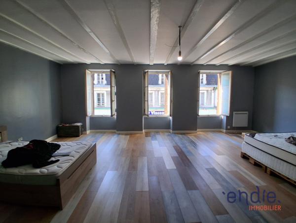 VENTE d'une maison T6 (160 m²) à CULAN
