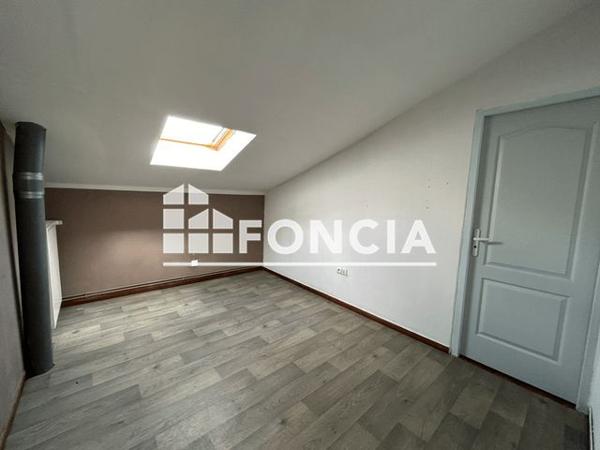 Location Maison 6 pièces 116.61 m² - 7 RUE DE L?ANCIEN RELAIS Breuil Magne 17870