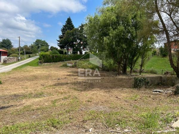 Briscous - Vente Terrain - borné et viabilisé