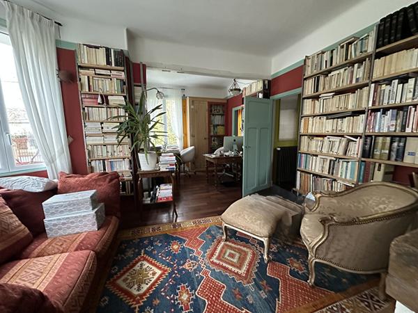 BELLE MAISON  ATYPIQUE