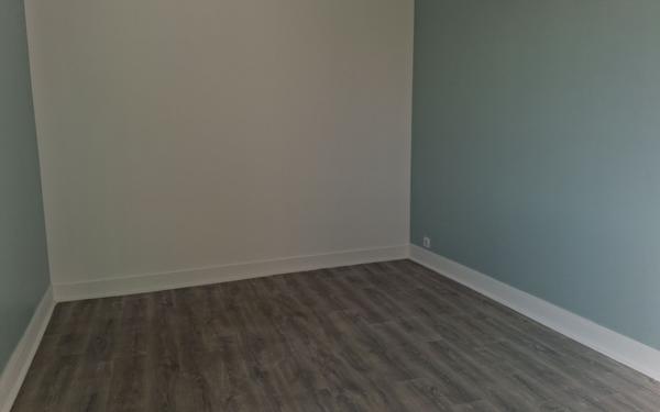 Maison à louer    3 pièces •  Surville