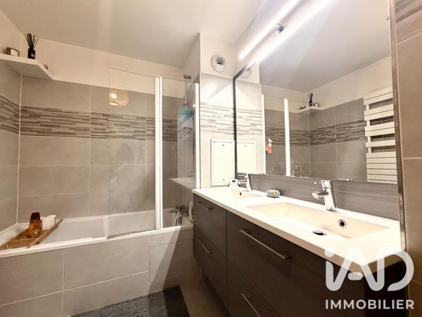 Appartement à vendre 4 pièces 75,02 m² Châtenay-Malabry