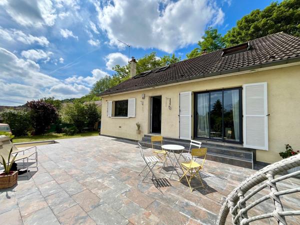 Auvers-sur-Oise – Maison familiale sur terrain de 1 651 m² avec réserve foncière
