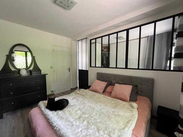 Auvers-sur-Oise – Maison familiale sur terrain de 1 651 m² avec réserve foncière