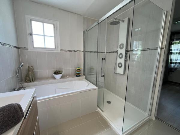 Auvers-sur-Oise – Maison familiale sur terrain de 1 651 m² avec réserve foncière