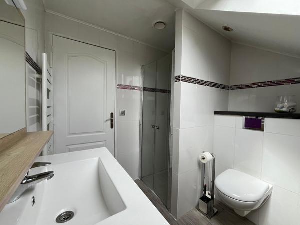 Auvers-sur-Oise – Maison familiale sur terrain de 1 651 m² avec réserve foncière