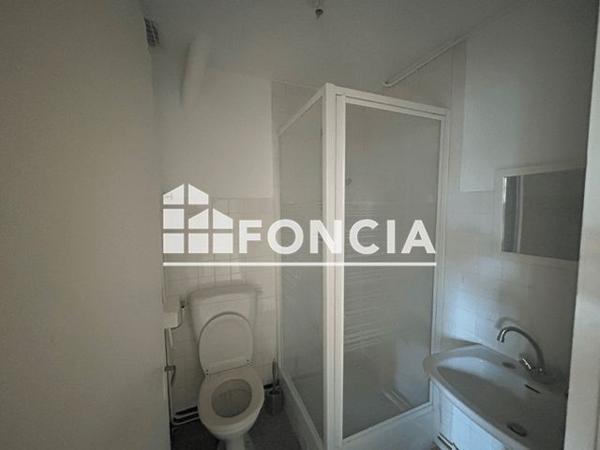 Location Studio 26.51 m² - 27 RUE DE POISSY Saint-germain-en-laye 78100