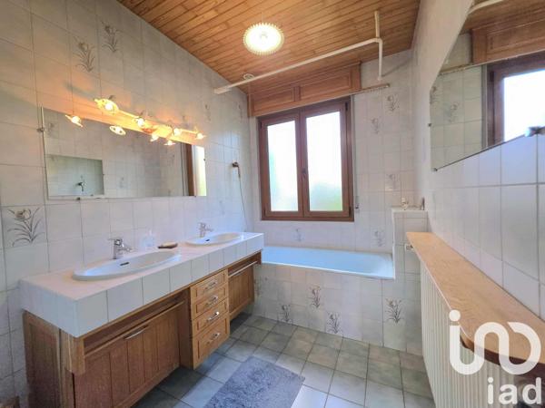 Maison à vendre 5 pièces 138 m² Aulnoye-Aymeries