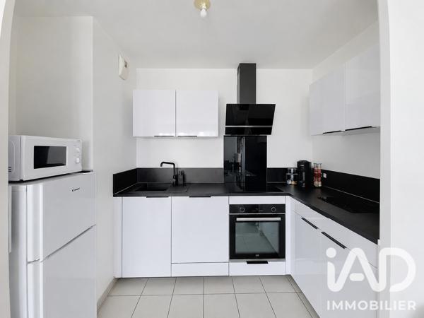 Appartement à vendre 3 pièces 59 m² Boussy-Saint-Antoine