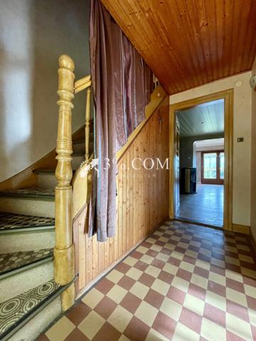 Maison 8 pièce(s) 5 chambre(s) 204 m²