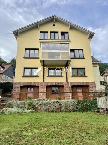 Maison 8 pièce(s) 5 chambre(s) 204 m²