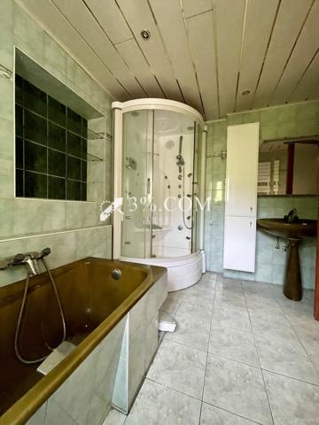 Maison 8 pièce(s) 5 chambre(s) 204 m²