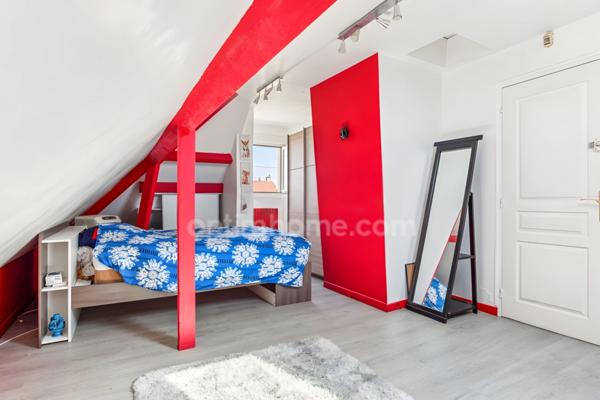 Maison à vendre 7 pièces VERT-SAINT-DENIS (77)