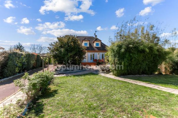 Maison à vendre 7 pièces VERT-SAINT-DENIS (77)