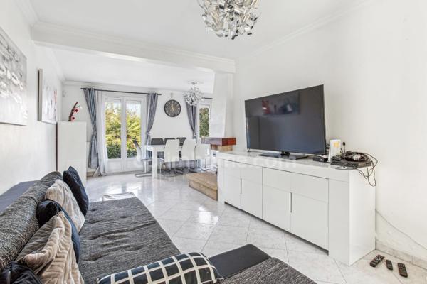 Maison à vendre 7 pièces VERT-SAINT-DENIS (77)