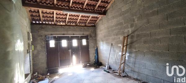 Maison 4 pièces de 73 m² à Mervent (85200)