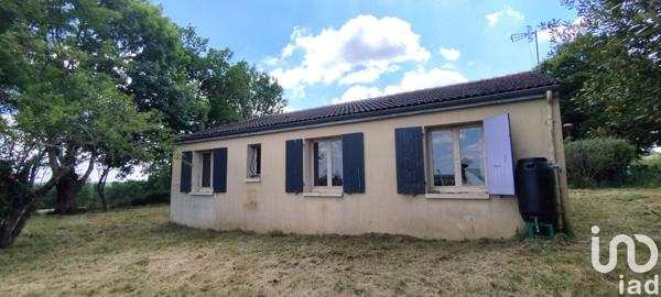 Maison 4 pièces de 73 m² à Mervent (85200)