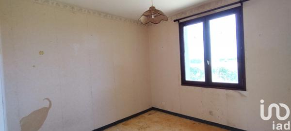 Maison 4 pièces de 73 m² à Mervent (85200)