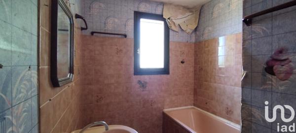 Maison 4 pièces de 73 m² à Mervent (85200)