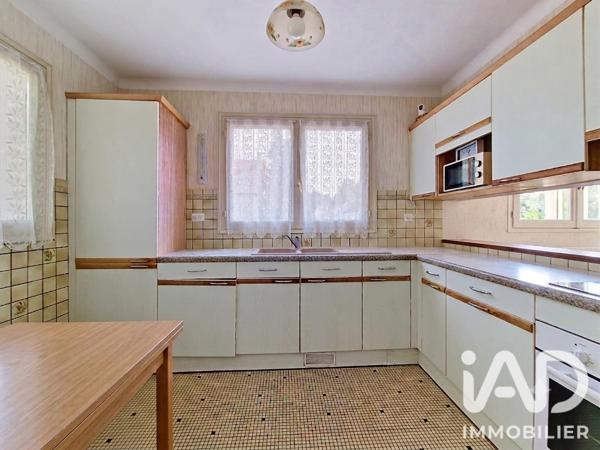 Maison à vendre 5 pièces 150 m² Briis-sous-Forges