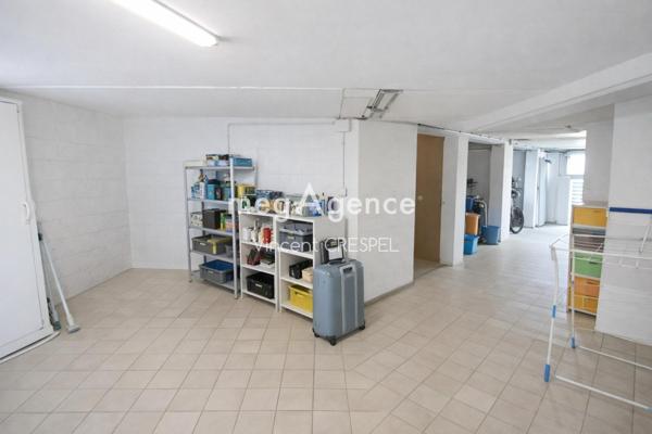 Maison à AMBRIERES-LES-VALLEES, 53300 - 4 pièces 83m²