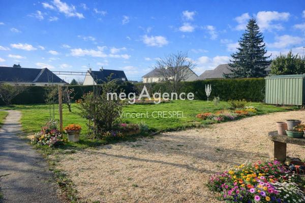 Maison à AMBRIERES-LES-VALLEES, 53300 - 4 pièces 83m²