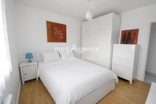Maison à AMBRIERES-LES-VALLEES, 53300 - 4 pièces 83m²