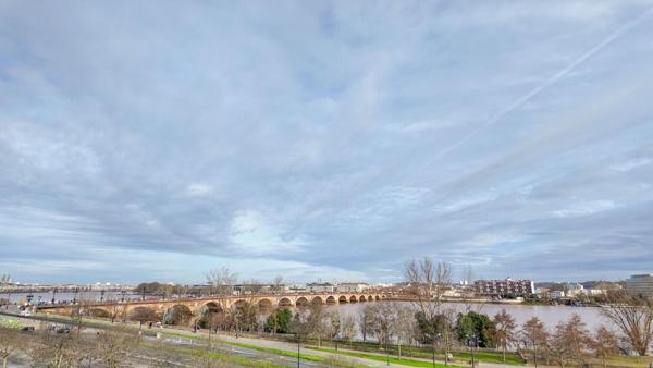 Vente T2 44m2 BORDEAUX (33800)