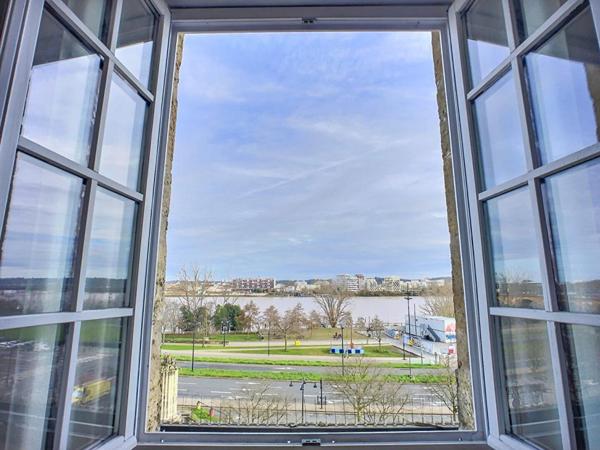 Vente T2 44m2 BORDEAUX (33800)