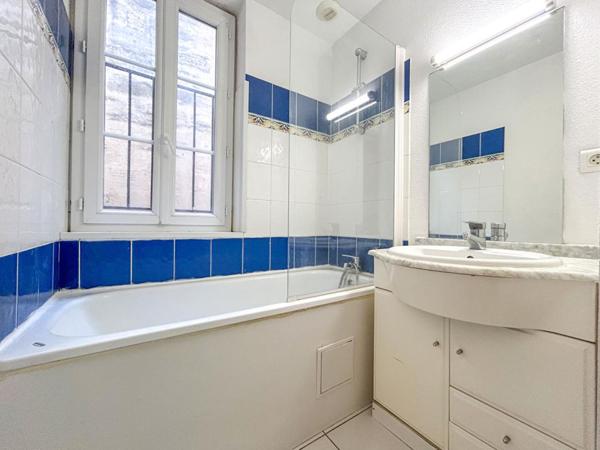 Vente T2 44m2 BORDEAUX (33800)