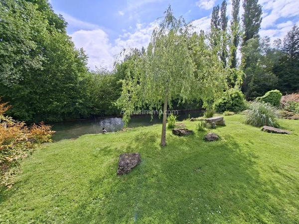 Vente                                                      Maison
                        
                     5 pièces                      153 m2                     à Gisors